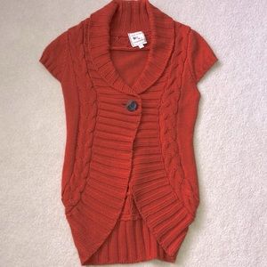 Excellent condition Pink Rose knit sweater/ vest